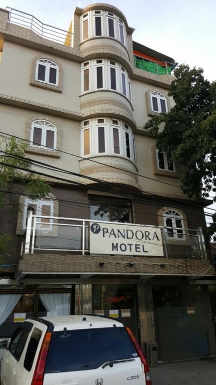 Pandora Motel Yangón Exterior foto